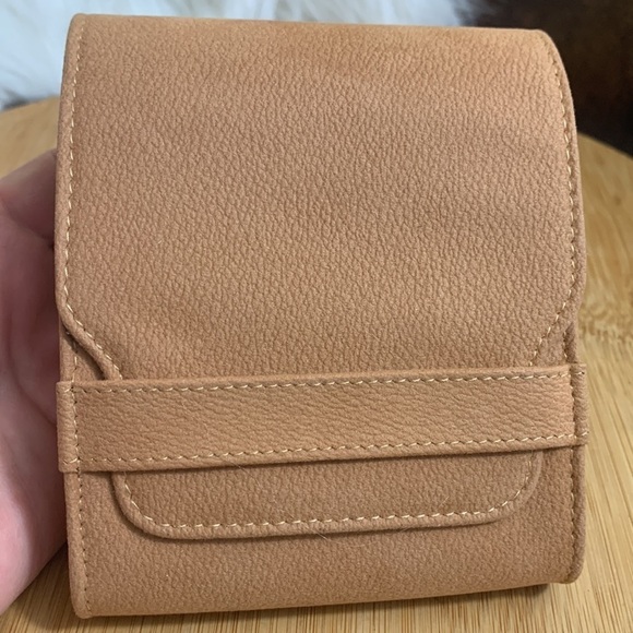 Ebel Beluga Diamond Quartz 26mm Steel .70 CW Glossy Stainless Steel Watch +Case - Picture 13 of 17